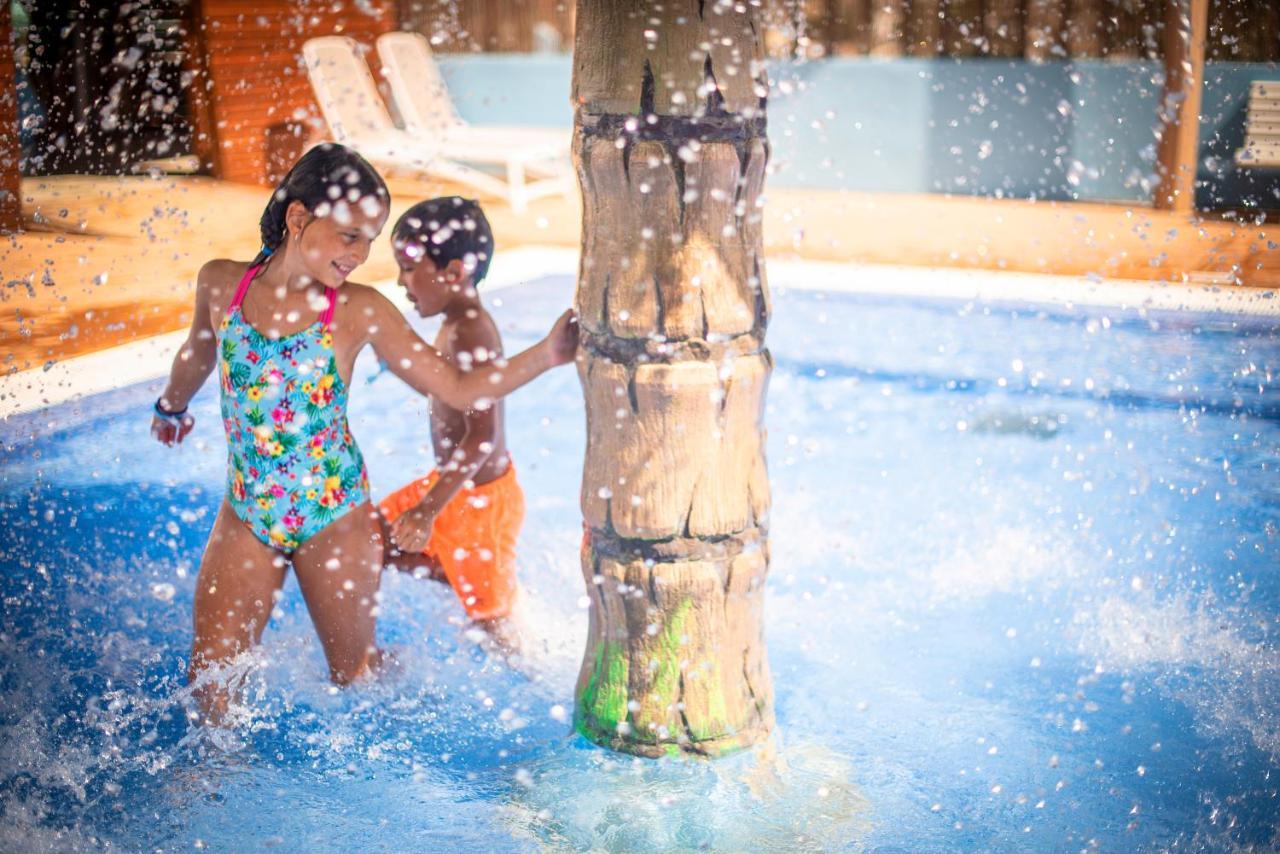 Blau Punta Reina Hotel Cala Mandia  Ngoại thất bức ảnh