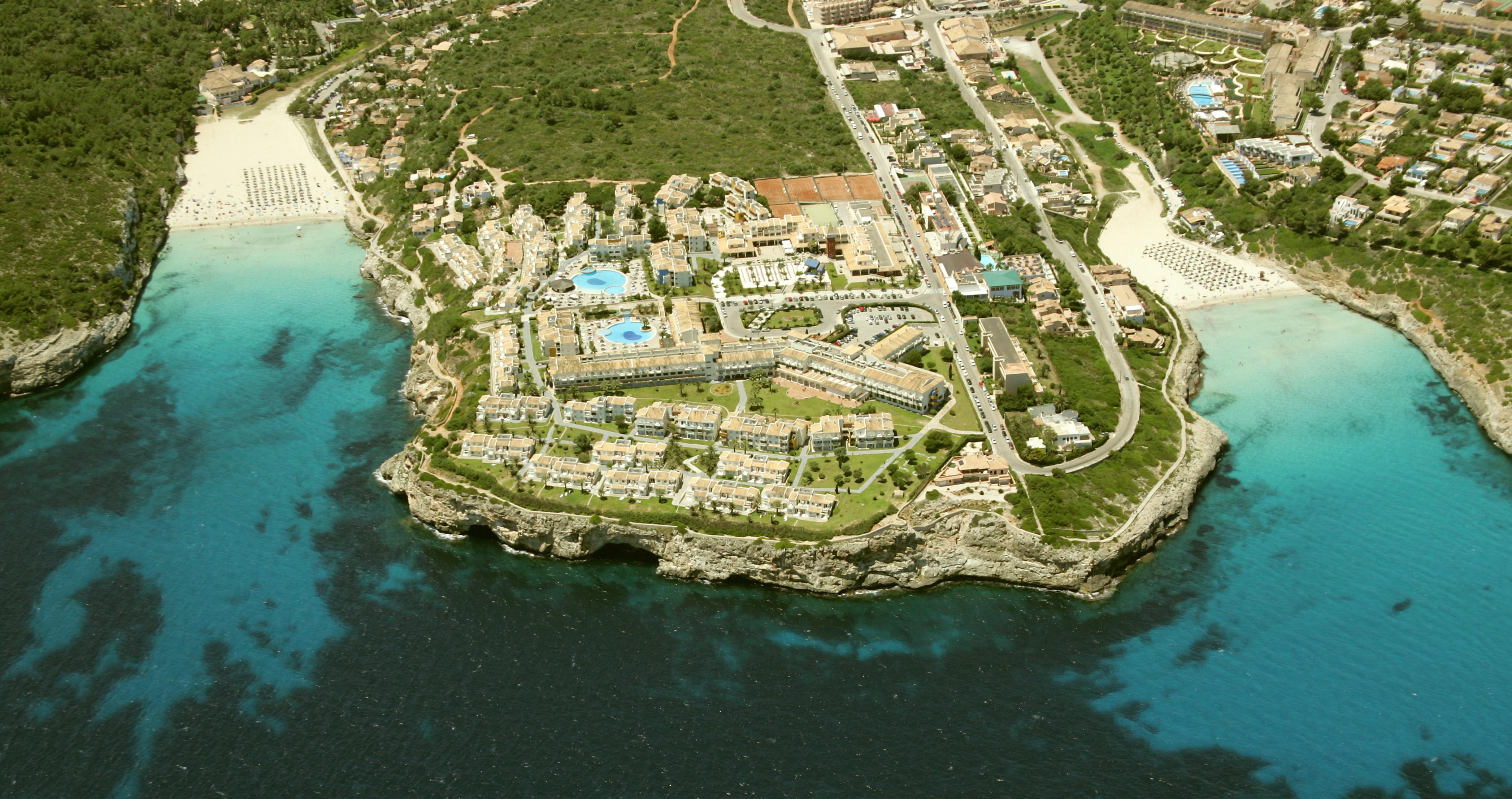 Blau Punta Reina Hotel Cala Mandia  Ngoại thất bức ảnh