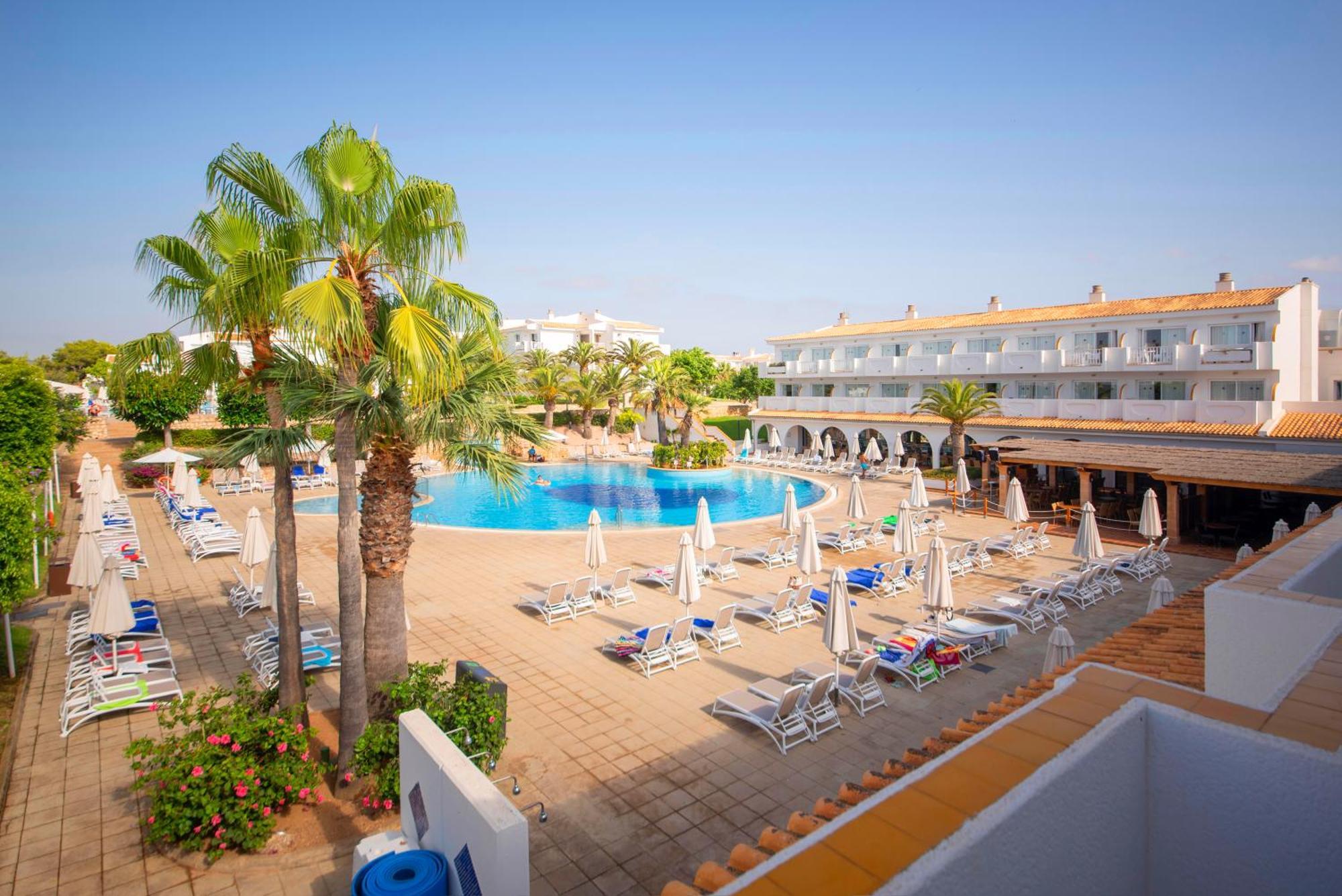 Blau Punta Reina Hotel Cala Mandia  Ngoại thất bức ảnh
